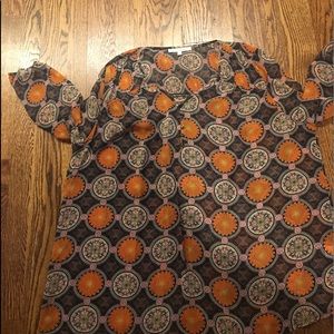 Daniel Rainn Tops - Daniel Rain Geometric Print Top Daniel Rainn Tops - Daniel Rain Geometric Print Top